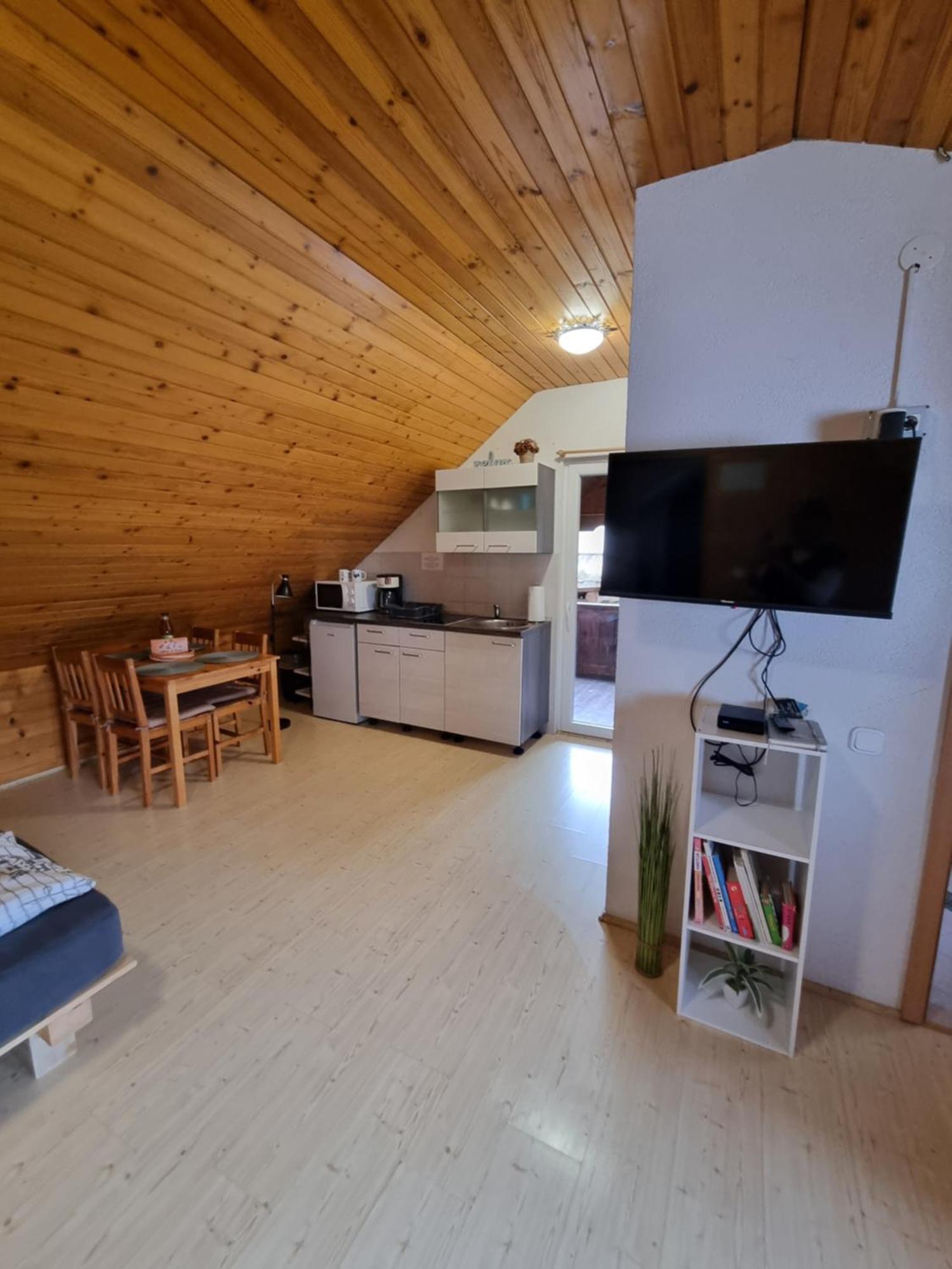 Apartma Take It Easy Bled Bagian luar foto